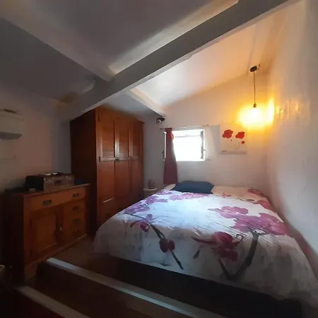 Holiday home Breguieres